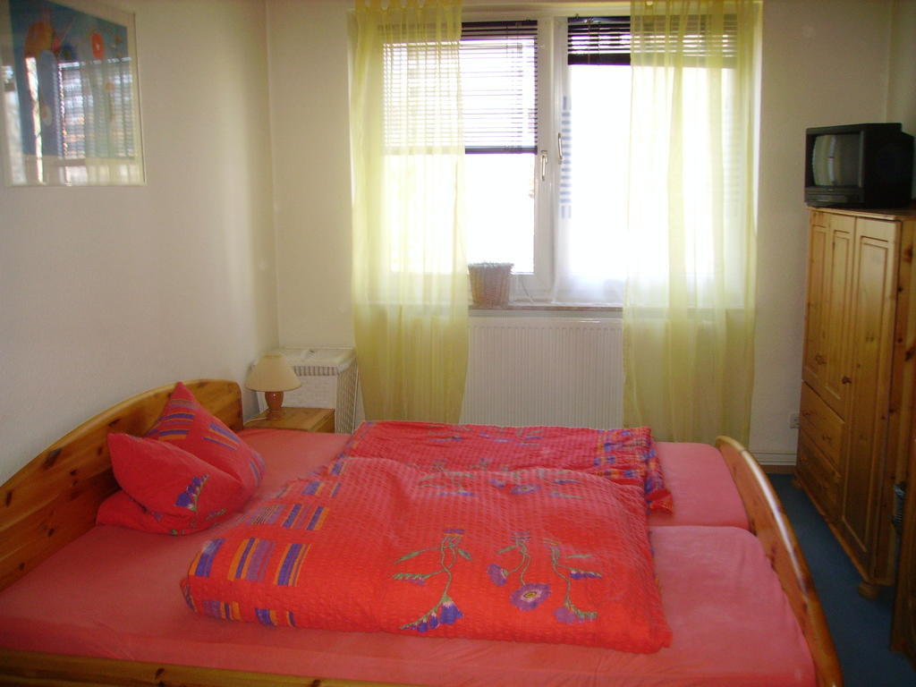 Deutsche Messe Zimmer - Accommodation Service Hannover Fair Экстерьер фото