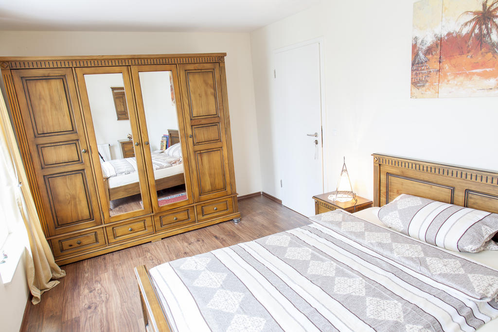 Deutsche Messe Zimmer - Accommodation Service Hannover Fair Экстерьер фото
